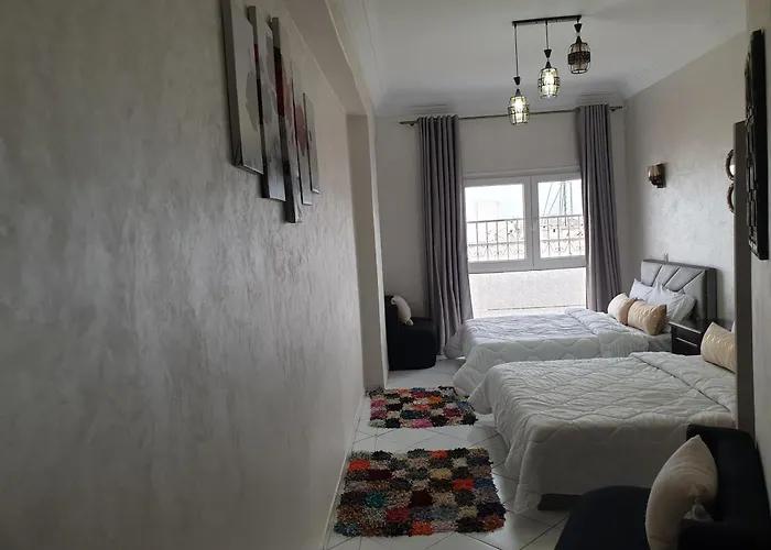 Beach Apartment Down Town